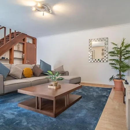 Alegra Semesterbostad